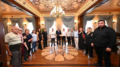 Kızılarık'ta 400 Hanenin Umudu Sürüyor! Vali Şahin'e Anlamlı Hediye