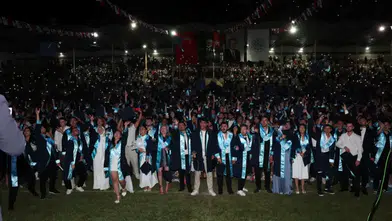 ALKÜ'de Mezuniyet Gururu: 2 Bin 705 Öğrenci Kep Fırlattı