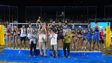 Alanya'daki Plaj Voleybolu Nefes Kesti! Kızılkule'nin 800. Yılına Özel Kupa