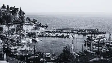Tarihe Yolculuk: Liman Kenti Antalya Fotoğrafları Gün Yüzüne Çıkıyor