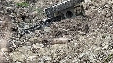 Gazipaşa'da Feci Kaza: Devrilen İş Makinesinin Altında Kaldı!