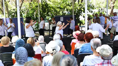 Aktif Yaşlı Merkezi Kurslarına 2 Aylık Yaz Arası Verildi