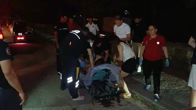 Manavgat'ta Çürüyen Mazgala Ayağı Sıkışan Kadın Hastanelik Oldu