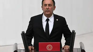 Mustafa Erdem'den Bütçe Teklifine Sert Eleştiri: “Türkiye'nin ihtiyacı torba yasalar değil”