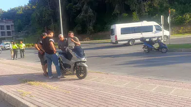 Manavgat’ta İki Motosiklet Çarpıştı: 2 Sürücü Yaralandı