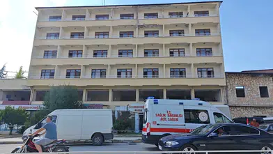 Yıkım Kararlı Mühürlü Otelde Kaza: Hurda Söküm İşçisi Yüksekten Düştü