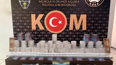 Kaçakçılık Operasyonunda 3 Tutuklama Binlerce Kaçak Ürün Ele Geçirildi