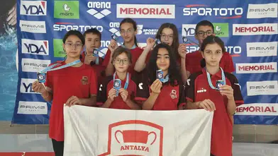 Muratpaşa Belediyesporlu Genç Yüzücüler Ulusal Gelişim Liginden Madalyalarla Döndü
