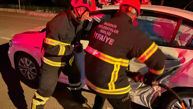 Burdur’da Otomobiller Çarpıştı, 6 Kişi Hastanelik Oldu