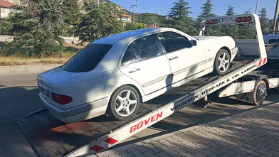 Plakaya Bant Oyunu Pahalıya Patladı! Binlerce Lira Ceza Yedi