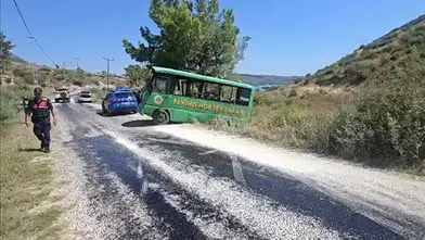 Manavgat'ta Eriten Sıcak Asfalt Kazaya Noldu: Biri Turist 2 Yaralı