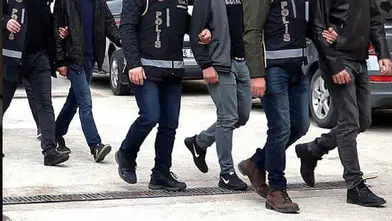 Mersin'de 'Kopya Site' Operasyonu: 4 Dolandırıcı Kıskıvrak Yakalandı!