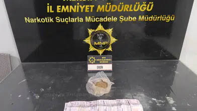 Mersin'de Narkotik Baskını: Zula Evde Eroin Yakalandı!