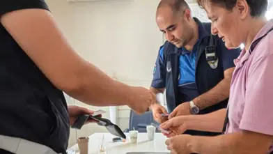 Kepez'de Pazarda Kaybolan Baba Yadigarı 14 Gün Sonra Geri Döndü