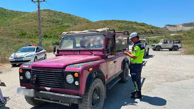 Jandarmadan Safari Araçlarına Sıkı Denetim: 426 Araç Kontrol Edildi!