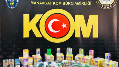 Antalya’da KOM’dan Peş Peşe Operasyon: 13 Şüpheli Tutuklandı!