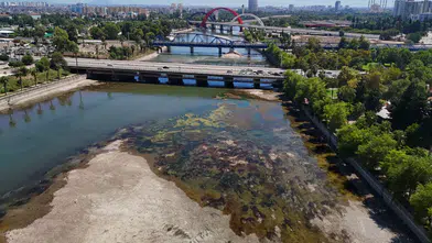 Baraj Kapakları Kapandı: Seyhan Nehri Çöp Yuvasına Dönüştü