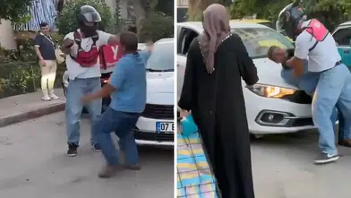 Antalya'da Motokurye Sürücüyü Kaputa Yatırıp Defalarca Yumrukladı