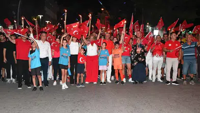 Kemer’de 30 Ağustos Coşkusu: Gündüz Tören, Gece Fener Alayı