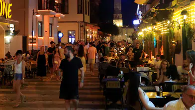 Kaleiçi'nde Gece Nüfusu 100 Katına Çıkıyor: 50 Bin Turist!