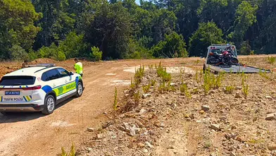 Polisten Kaçtı, Motosikletini Manavgat'ta Ormana Bıraktı! Cezadan Kurtulamadı