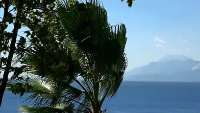 Antalya'da Hava Durumu Uçuracak! Fırtına ve Sağanak Var