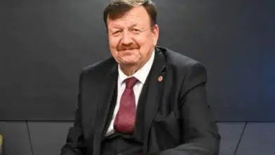 Antalya Büyükşehir Belediye Meclis Üyesi Zafer Tan Kalp Krizi Geçirdi