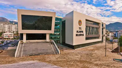 Alanya Belediyesi 26 Taşınmazı Kiraya Çıkardı! Çarşı Rıhtım Otoparkı ve İşyerleri İhalede