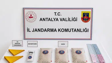Aksu'da Şüpheli Adrese Baskın: Binlerce Kullanımlık Madde Yakalandı