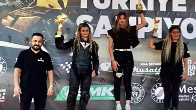 Kepez'de Hız Rüzgarı: Motodrag Şampiyonası'nda Dereceler Belli Oldu