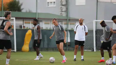 Alanyaspor, Erzurumspor FK Maçı İçin Sahaya İniyor