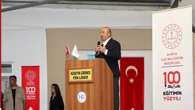 Milletvekili Mevlüt Çavuşoğlu Alanya'da Gençlerle Buluştu
