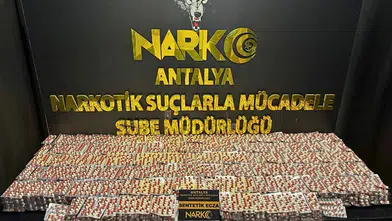 Antalya'da 32 Operasyonda On Binlerce Doz Uyuşturucu Yakalandı