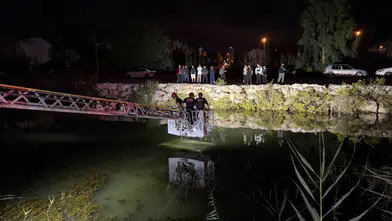 Serik’te Hafif Ticari Araç Sulama Kanalına Uçtu: 2 Kişi Kurtarıldı