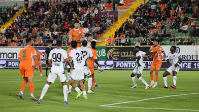 Alanyaspor Sahasında Yıkıldı!