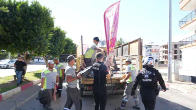 Kepez'de Yol ve Kaldırım İşgallerine Sıkı Müdahale
