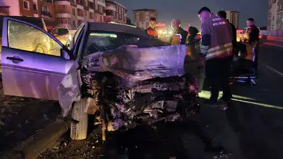 Hatay’da Korkunç Kaza: 11 Kişi Araçlarda Sıkıştı!