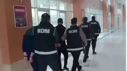 Antalya'da 60 Milyon Lira İçin Kurşun Yağdırdılar