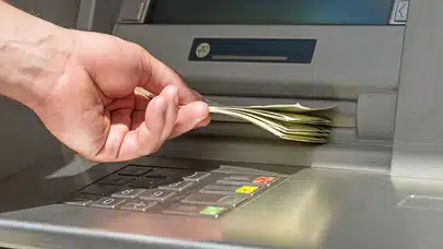 ATM Yeri Kiraya Çıkarılacak