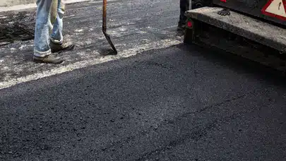 Bitümlü Sıcak Karışım Aşınma Asfalt Yaptırılacak
