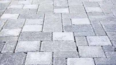 Kilitli Beton Parke Taşı Alınacak