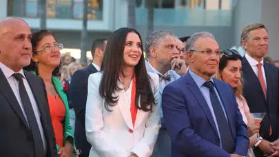 Antalya'da Karsu'ya Hollanda Kraliyet Nişanı Verildi