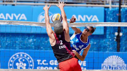 Alanya'da Avrupa'nın Plaj Voleybolu Heyecanı Başladı! 46 Ülke Takımı Kıyasıya Yarışıyor