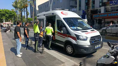 Manavgat'ta Trafik Sıkışıklığı Kazayla Bitti: Otomobile Çarptı