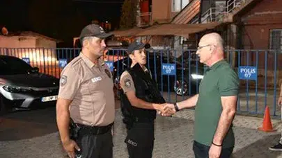 Antalya'da Gece Mesaisi! Polis Ekiplerine Sahada Yakın Denetim
