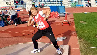 Antalyasporlu Usta Atlet 5 Altın Madalya ile Tarih Yazdı