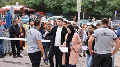 2025-KPSS Alan Bilgisi Heyecanı: 127 Bin Aday Ter Döktü