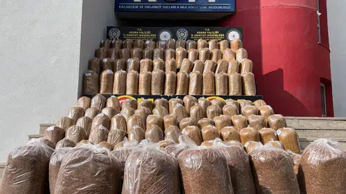 Adana’da Nefes Kesen Operasyon: 20 Gözaltı, Tonlarca Kaçak Ürün!