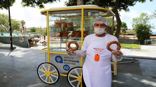 Antalya’da Simit Tezgahlarının Akıbeti Ne Olacak?