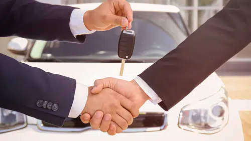 Otomobil Sahibi Olmak Zorlaşıyor: Yeni Vergi Araçları Uçuracak!